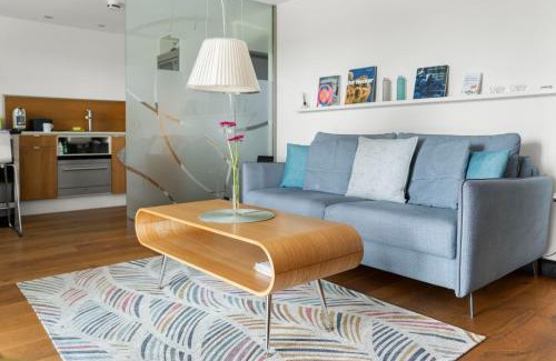 Hochberg Apartment | Discover Panorama52: Family and Pet-Friendly Haven