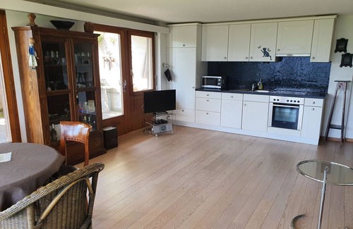 Krattigen Apartment | Discover Panoramaferienwohnung Waldkircher: 9.4/10 Rated Stay