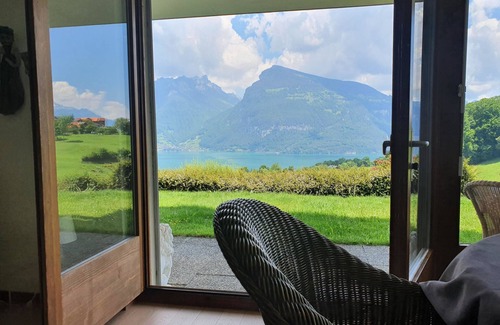 Krattigen Apartment | Discover Panoramaferienwohnung Waldkircher: 9.4/10 Rated Stay