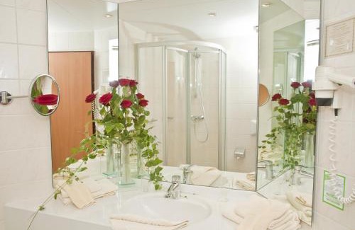 Oberpreilipp Hotel | Relax at Panoramahotel & Restaurant am Marienturm - 4 Star