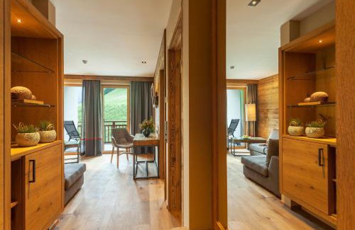 Laudes Hotel | Experience Unforgettable Comfort at Panoramahotel Watles