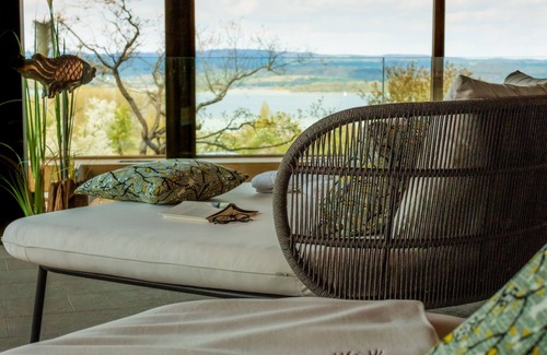 Gundholzen Apartment | Seaside Panoramasuite with Pool and Spa Amenities