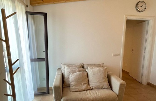 La Fontana Apartment | Panoramic Apartment in Isola - Milan
