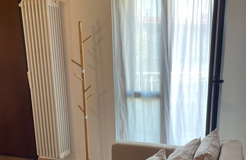 La Fontana Apartment | Panoramic Apartment in Isola - Milan