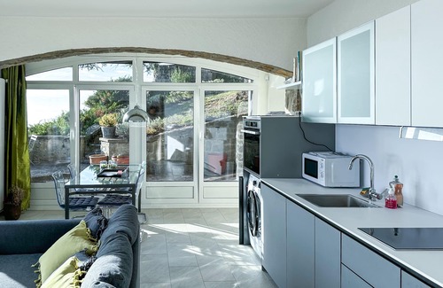 Chexbres Villa | Unforgettable Vineyard Apartment with 360° Lake Geneva Views