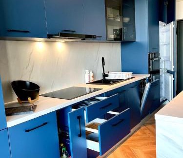 Baia Mare Apartment | Panoramic Blue