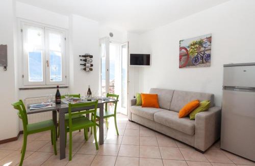 Musso Apartment | Panoramic House Lake Como - Vista Lago