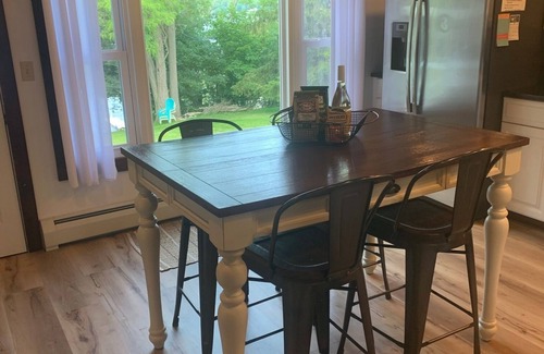 Penn Yan House | Experience Panoramic Keuka Lake Views and Unforgettable Sunsets