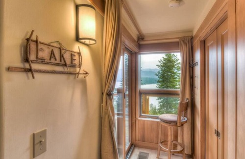 Crystal Bay House | Unforgettable Lake Views at Crystal Bay – Rated 9.8/10