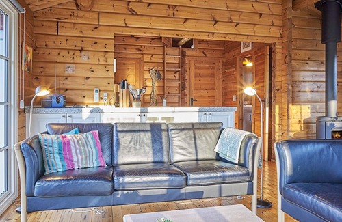 Sandvig House | Oceanfront Holiday Home for 4 in Allinge - Rated 10/10