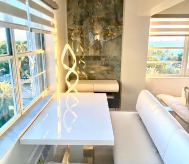North Bay Village Apartment | Panoramic Waterfront Apartment with Miami Skyline Views