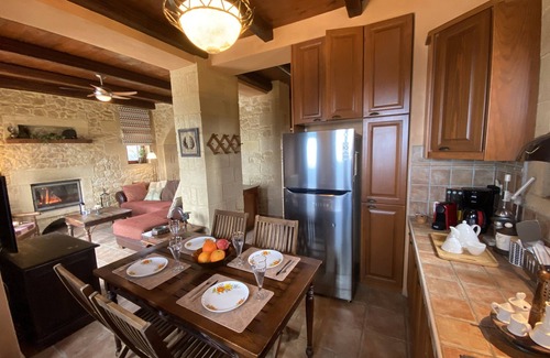 Kontomari Villa | Indulge in Panoramic Views with Infinity Pool & Spa Access