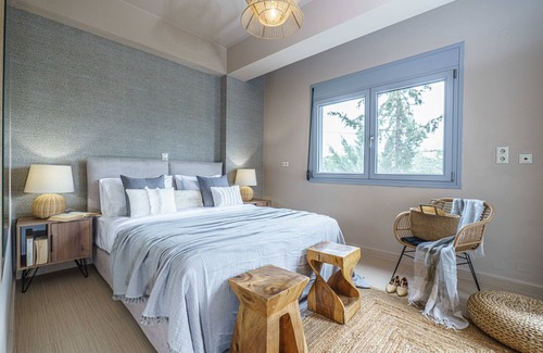 Mires Villa | Scenic Mountain View Villa with Private Pool for Families