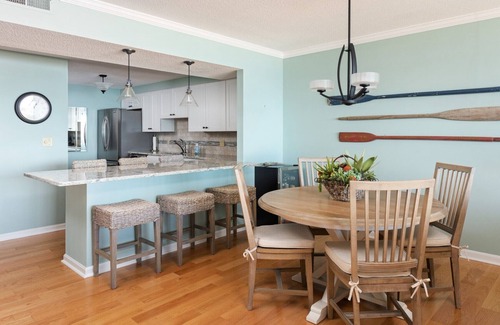 Northwest Harwich Condo | PANORAMIC OCEAN VIEWS!