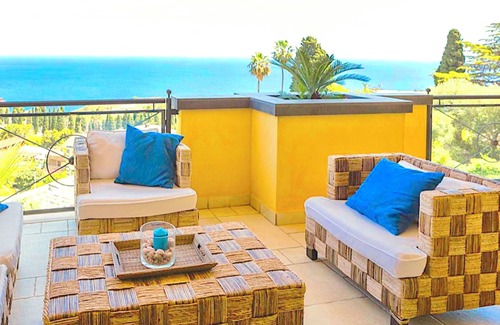 Taormina Apartment | Panoramic Residence Taormina: Pool & Ocean View Delight