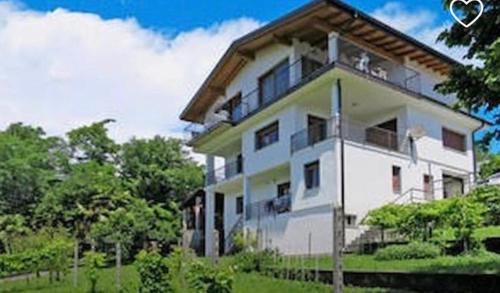 Cissano Apartment | Experience Panoramic's Loft Tramonto: Rated 9.2/10 & Pet Friendly