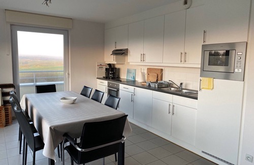 Wimereux Apartment | Scenic Sea and Dunes View Apartment with Pool & Spa
