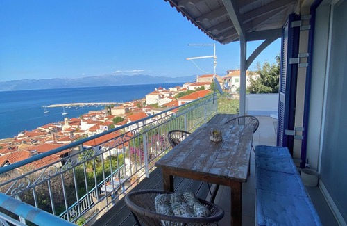Koroni Apartment | Panoramic sea view! An apartment with a breathtaking scenic of nKoroni village!