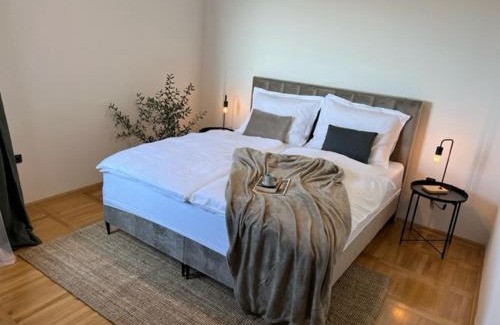 Volosko Apartment | Relax in a Panoramic Seaview Apartment with Pet-Friendly Amenities
