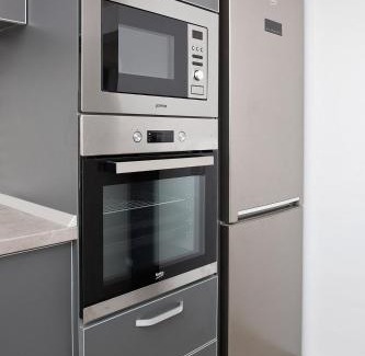 Oradea Apartment | Inviting Panoramic Studio Oradea - Guest Rated 9.8/10