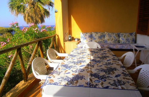 Vulcano Porto Apartment | Cozy Two-Room Apartment with Large Patio at Vulcano