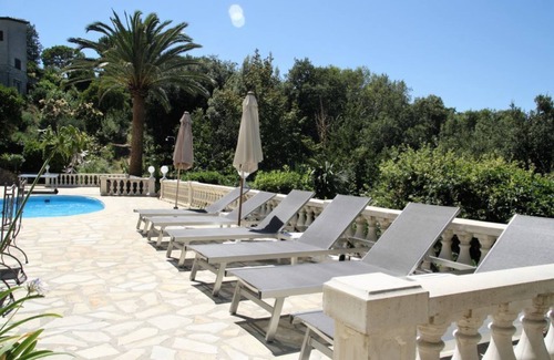 Saint-Paul-de-Vence Villa | Inviting Villa with Pool for Up to 12 Guests