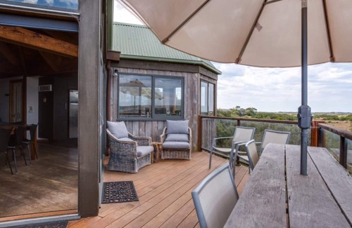 St. Andrews Beach House | Experience Panoramic Views at St Andrews Beach Hotel