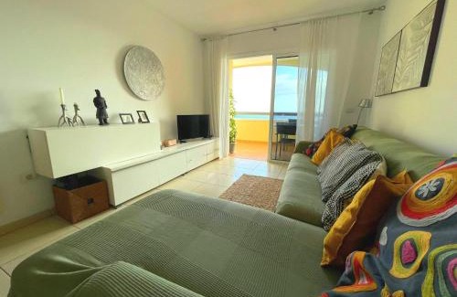 Los Abrigos Apartment | Explore Panoramic View: 4-Star Oceanfront Family Retreat