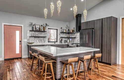 Morganton Ski Chalet | Modern Mountain Chalet with Panoramic Views near Blue Ridge
