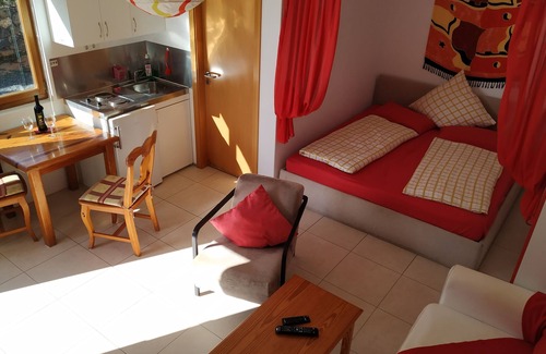 Conil Apartment | Scenic Hotel with Ocean and Mountain Views in Conil