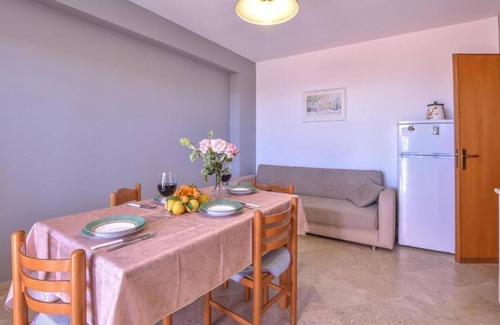 Trappeto House | Stunning Bay Views with Spa and Breakfast Included