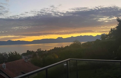 Evian-les-Bains Villa | Panoramic Villa, Vue imprenable sur le Lac Léman
