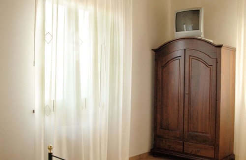 Loro Piceno Other | Relaxing Villa with Pool in the Heart of Marche Region