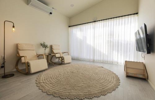 Hallim House | Pet-Friendly Retreat at Panpo HyunStay with Hot Tub