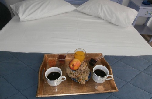 Limni Keri Hotel | Family-Friendly Pansion Limni with Breakfast & Kitchen