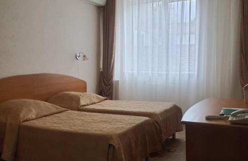 Gelendzhik Resort | Budget-Friendly Retreat at Pansionat Gelendzhik with Pool