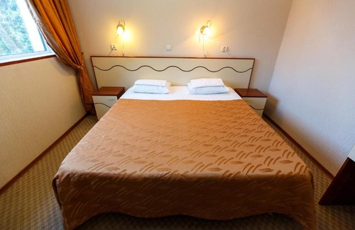 Gelendzhik Resort | Family-Friendly Retreat at Pansionat Raduga with Pool