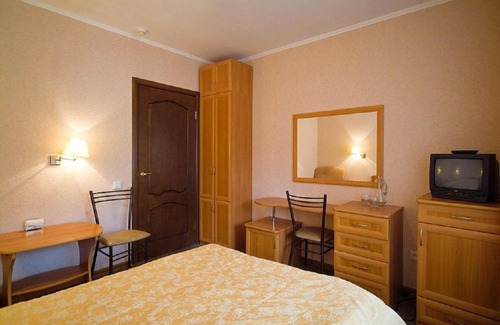 Novomelkovo Hotel | Oceanfront Retreat at Pansionat Verhnevolzhsky with Beach Access
