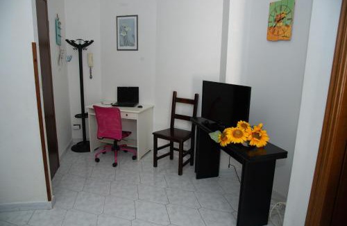 Mentana Apartment | Pet-Friendly Panta Rei: Guest Rated 9.1/10 for Families