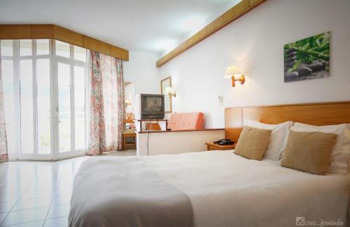 Caldas da Felgueira Apartment | Relaxing Pantanha Apartment with Oceanfront Views & More