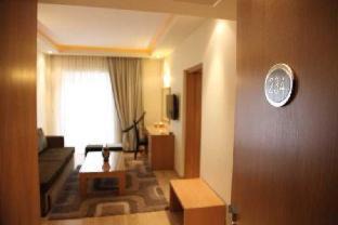 Ptolemaida Hotel | Pet-Friendly Hotel Pantelidis with Ocean View & Pool