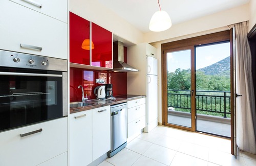 Vlichada House | Enchanting Pantheon Villas & Suites with Ocean View Bliss