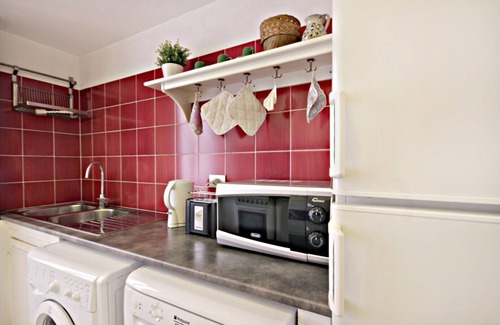 Rome City Centre Apartment | Pantheon2 - Prime Location with Family-Friendly Amenities