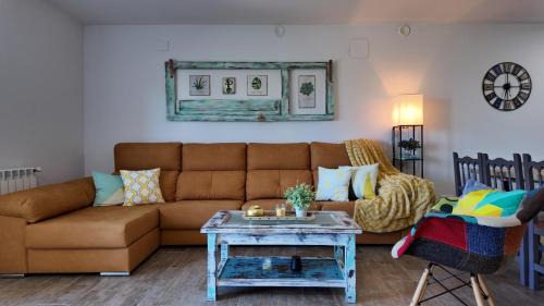 Panton Villa | Discover Casa Do José: Pet-Friendly Oceanfront Retreat