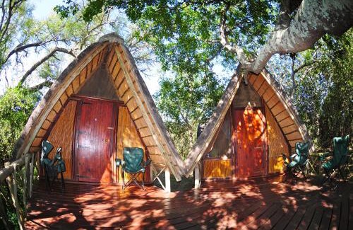 Thorny Bush Game Reserve Resort | Panzi Lodge: Oceanfront Retreat with Pool & Family Amenities