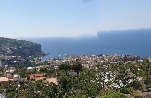 Vico Equense House | Tranquil Paola Vico Equense House with Breakfast & Kitchen