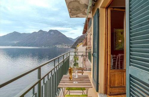 Colonno Apartment | Paolo's Home: Lakeview Retreat for Families and Pets