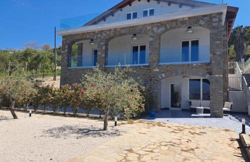 Agropoli Bed & Breakfast | Paomà: Top-Rated Hotel with Oceanfront Views & Dining