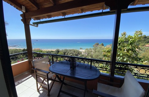 Sinarades Apartment | Spacious Papadatos Family Apt with Ocean View, Steps to Beach