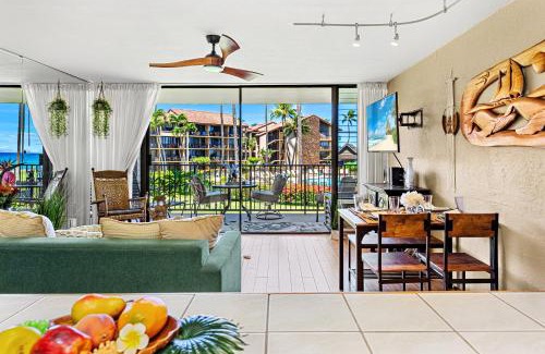 Historic Lahaina Front Street House | Relax at Papakea B204 with Pool and Hot Tub Access
